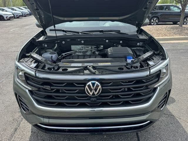 2026 Volkswagen Atlas Cross Sport 2.0T SEL Premium R-Line