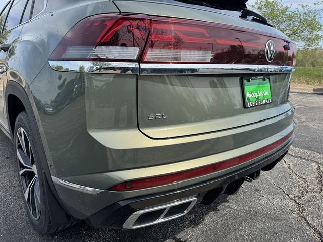 2026 Volkswagen Atlas Cross Sport 2.0T SEL Premium R-Line