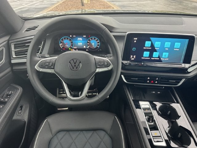 2026 Volkswagen Atlas Cross Sport 2.0T SEL Premium R-Line