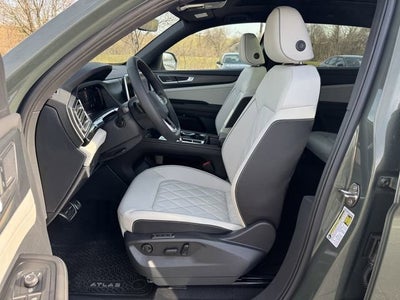 2026 Volkswagen Atlas Cross Sport 2.0T SEL Premium R-Line