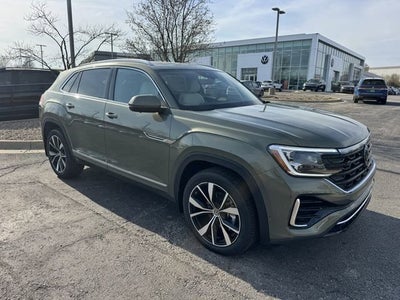 2026 Volkswagen Atlas Cross Sport 2.0T SEL Premium R-Line