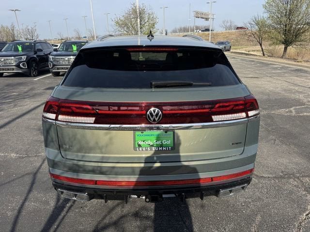 2026 Volkswagen Atlas Cross Sport 2.0T SEL Premium R-Line