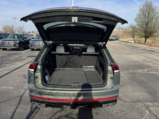 2026 Volkswagen Atlas Cross Sport 2.0T SEL Premium R-Line