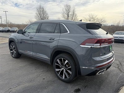 2026 Volkswagen Atlas Cross Sport 2.0T SEL Premium R-Line
