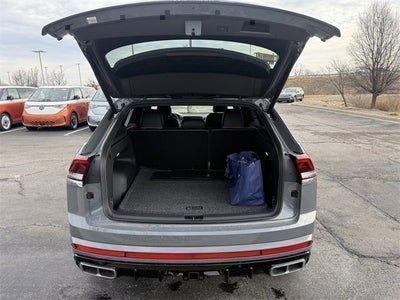 2026 Volkswagen Atlas Cross Sport 2.0T SEL Premium R-Line