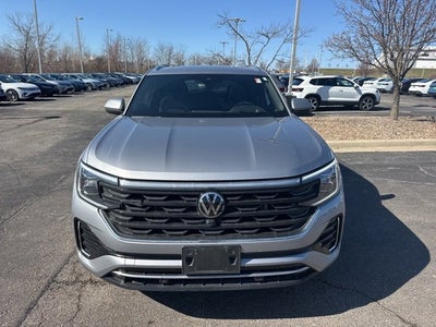 2024 Volkswagen Atlas Cross Sport 2.0T SEL Premium R-Line