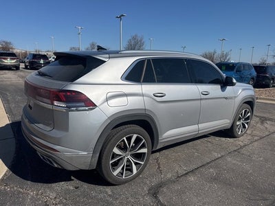 2024 Volkswagen Atlas Cross Sport 2.0T SEL Premium R-Line