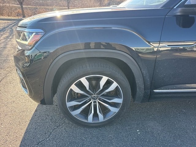 2022 Volkswagen Atlas Cross Sport 3.6L V6 SEL Premium R-Line