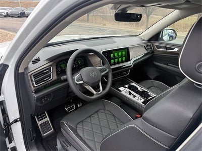 2026 Volkswagen Atlas 2.0T SEL Premium R-Line