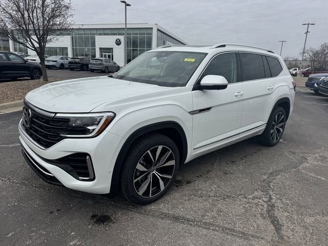 2026 Volkswagen Atlas 2.0T SEL Premium R-Line