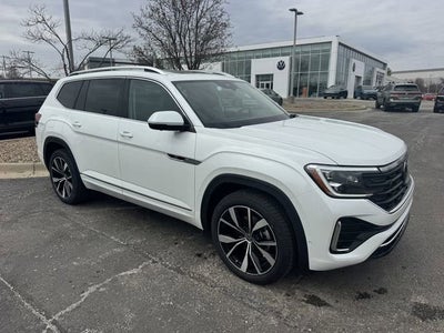 2026 Volkswagen Atlas 2.0T SEL Premium R-Line