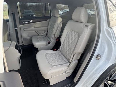 2026 Volkswagen Atlas 2.0T SEL Premium R-Line