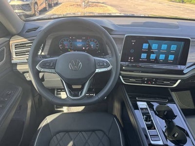 2026 Volkswagen Atlas 2.0T SEL Premium R-Line