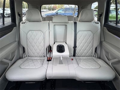 2026 Volkswagen Atlas 2.0T SEL Premium R-Line