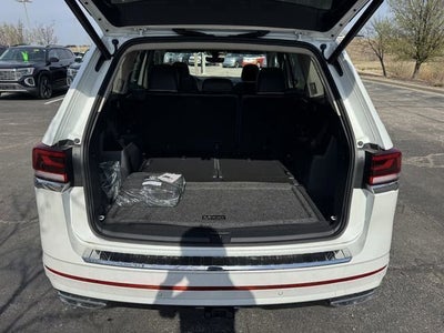 2026 Volkswagen Atlas 2.0T SEL Premium R-Line