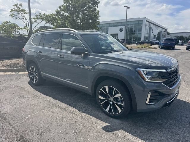 2026 Volkswagen Atlas 2.0T SEL Premium R-Line