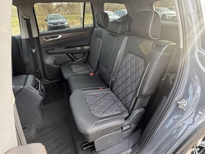 2026 Volkswagen Atlas 2.0T SEL Premium R-Line