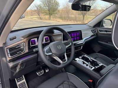 2026 Volkswagen Atlas 2.0T SEL Premium R-Line