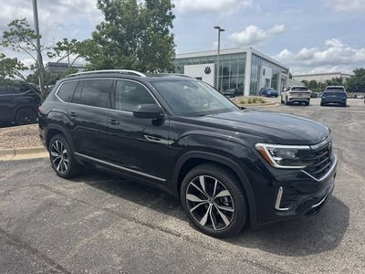 2026 Volkswagen Atlas 2.0T SEL Premium R-Line