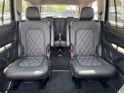 2026 Volkswagen Atlas 2.0T SEL Premium R-Line