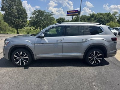 2026 Volkswagen Atlas 2.0T SEL Premium R-Line