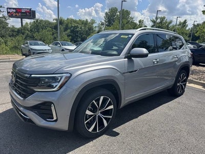 2026 Volkswagen Atlas 2.0T SEL Premium R-Line