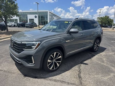 2026 Volkswagen Atlas 2.0T SEL Premium R-Line