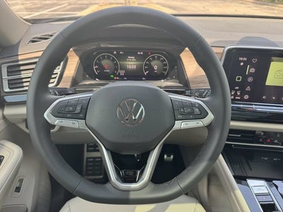 2026 Volkswagen Atlas 2.0T SEL Premium R-Line