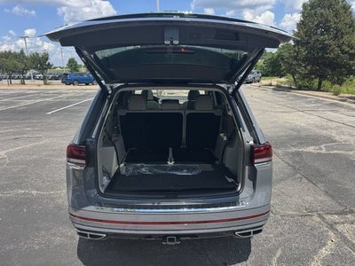 2026 Volkswagen Atlas 2.0T SEL Premium R-Line