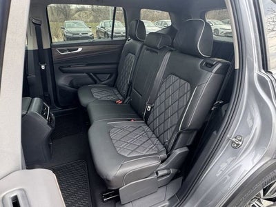 2026 Volkswagen Atlas 2.0T SEL Premium R-Line