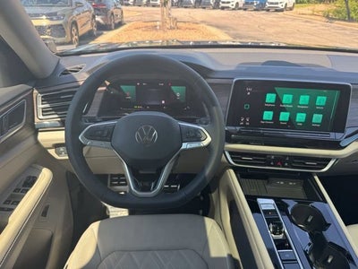 2026 Volkswagen Atlas 2.0T SEL Premium R-Line