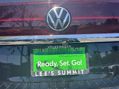 2026 Volkswagen Atlas 2.0T SEL Premium R-Line