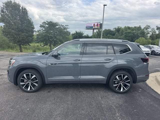 2026 Volkswagen Atlas 2.0T SEL Premium R-Line