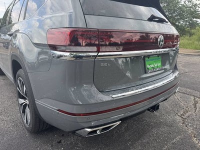 2026 Volkswagen Atlas 2.0T SEL Premium R-Line