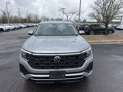 2024 Volkswagen Atlas 2.0T SEL Premium R-Line