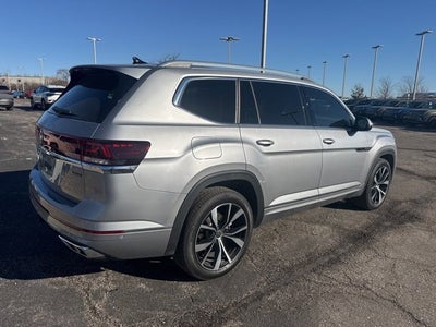 2025 Volkswagen Atlas 2.0T SEL Premium R-Line