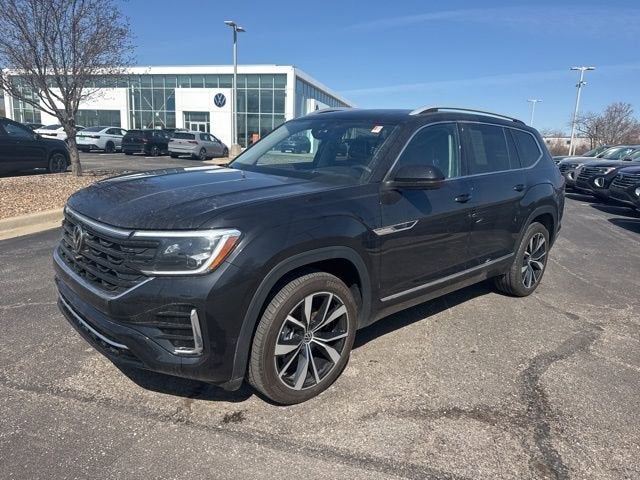 2025 Volkswagen Atlas 2.0T SEL Premium R-Line