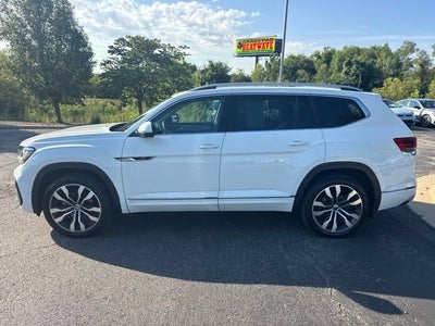 2022 Volkswagen Atlas 3.6L V6 SEL Premium R-Line