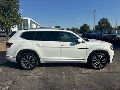 2022 Volkswagen Atlas 3.6L V6 SEL Premium R-Line
