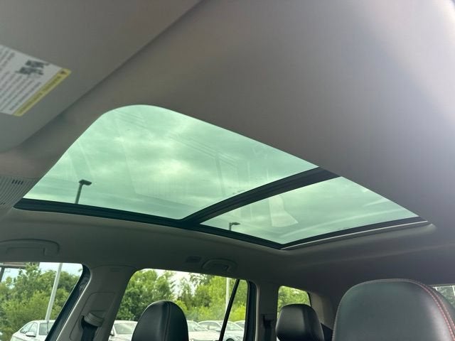 2024 Volkswagen Atlas 2.0T Peak Edition SEL