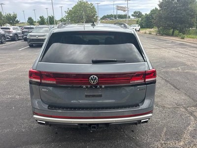 2024 Volkswagen Atlas 2.0T Peak Edition SEL
