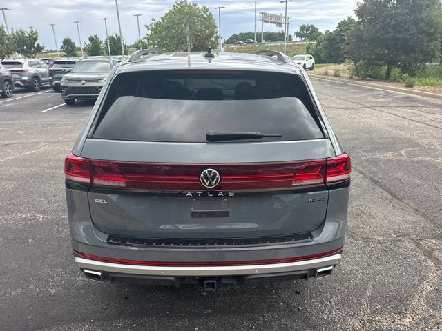 2024 Volkswagen Atlas 2.0T Peak Edition SEL