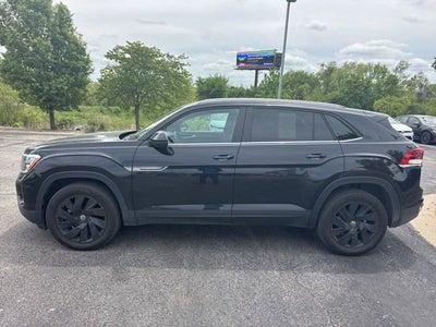 2025 Volkswagen Atlas Cross Sport 2.0T SE w/Technology