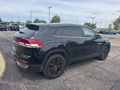 2025 Volkswagen Atlas Cross Sport 2.0T SE w/Technology