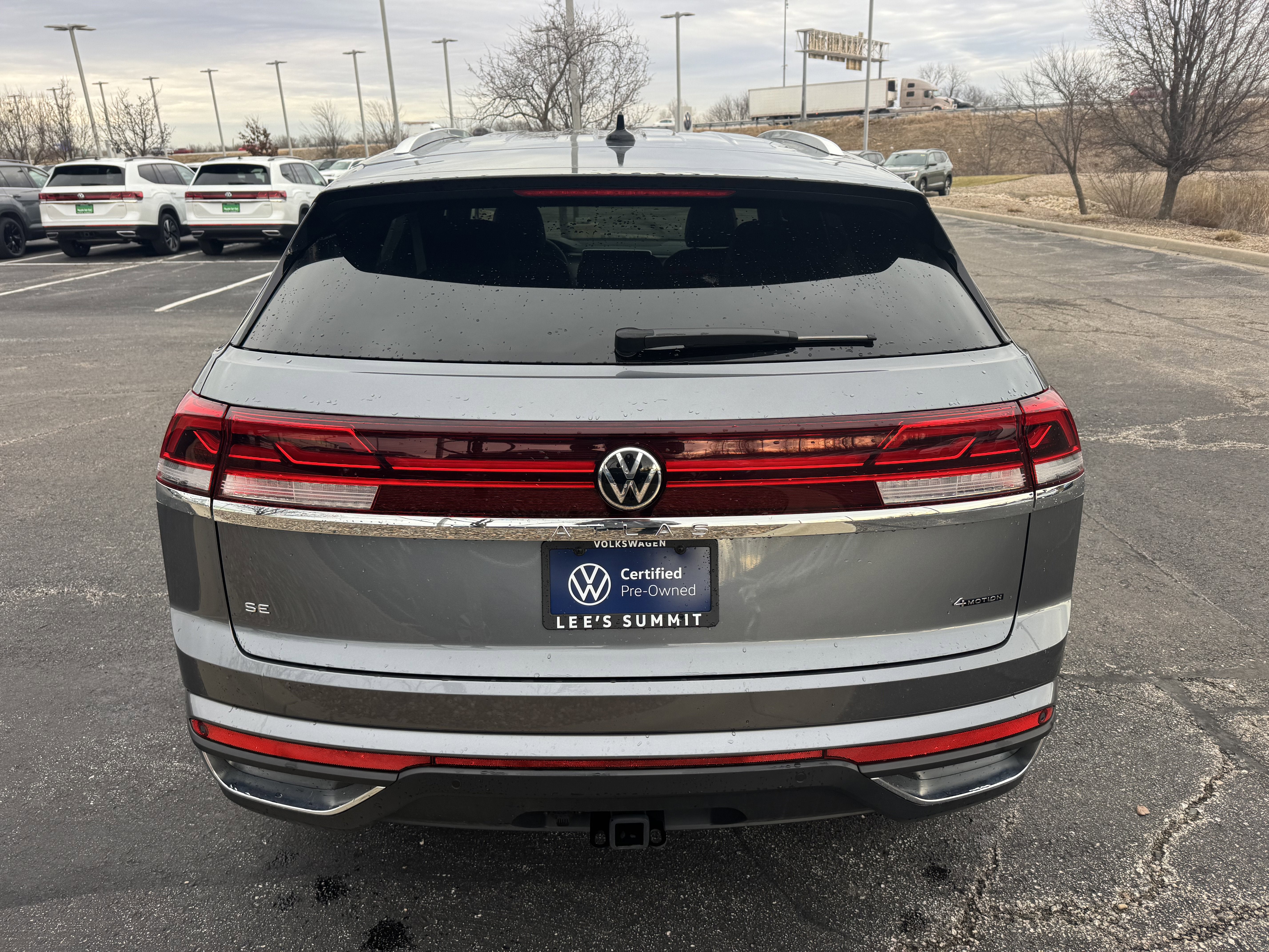 2025 Volkswagen Atlas Cross Sport 2.0T SE w/Technology