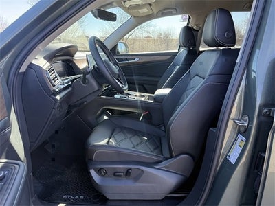 2026 Volkswagen Atlas 2.0T SE w/Technology