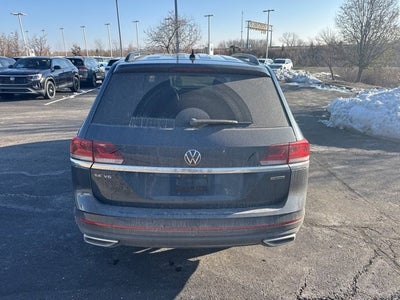 2022 Volkswagen Atlas 3.6L V6 SE w/Technology