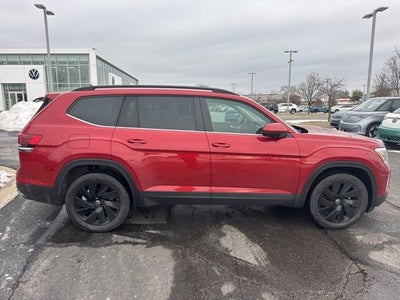 2025 Volkswagen Atlas 2.0T SE w/Technology