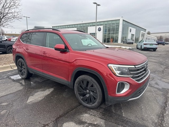 2025 Volkswagen Atlas 2.0T SE w/Technology