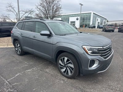 2025 Volkswagen Atlas 2.0T SE w/Technology
